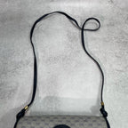 Gucci GG Shoulder Bag Navy Beige Logo Leather — view 4
