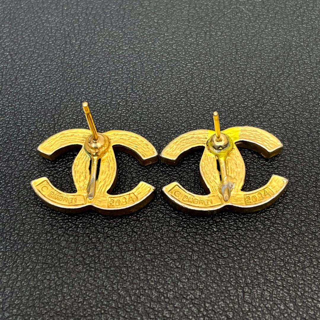 Chanel CC Logo Earrings Rhinestone Icon Gold — view 5
