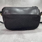 Gucci GG Shoulder Bag Black Leather Gold Logo — view 3
