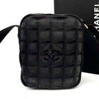 Chanel New Travel Line Shoulder Bag Black CC Logo Gold — view 2