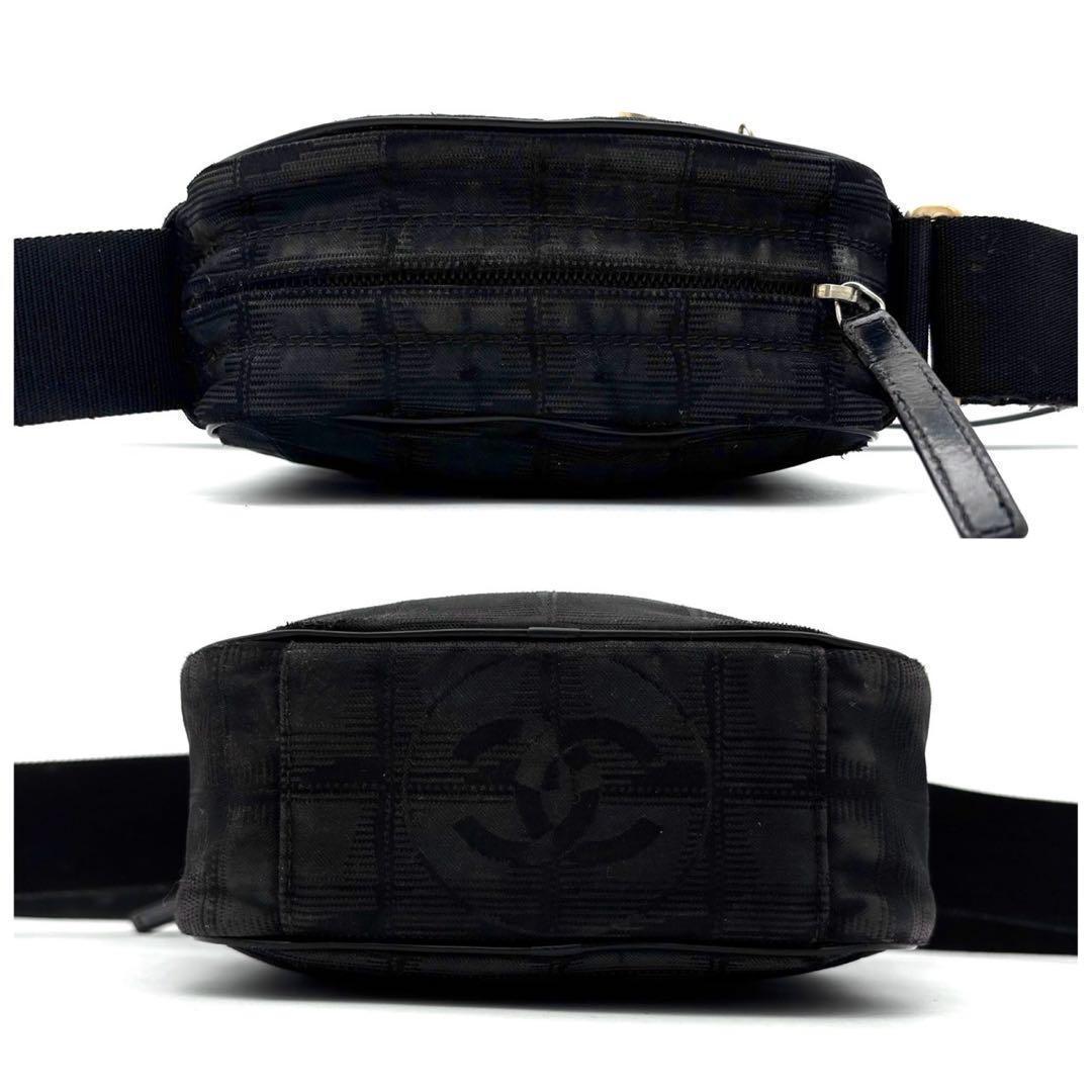 Chanel New Travel Line Shoulder Bag Black CC Logo Gold — view 7