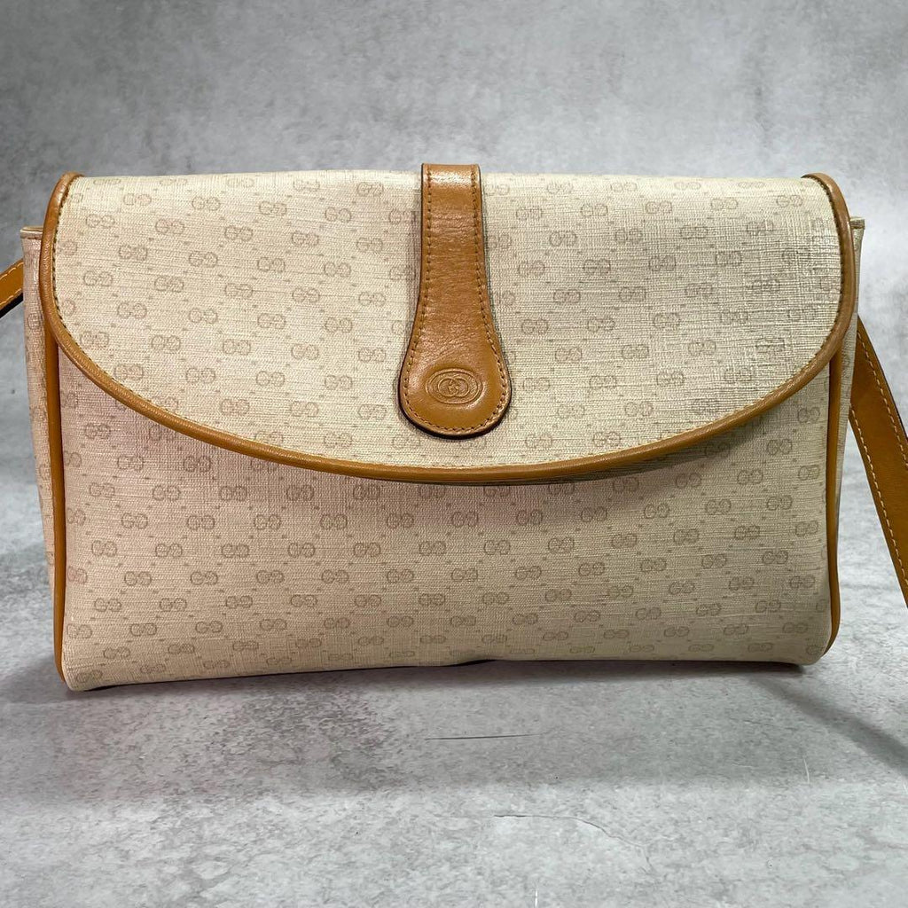 Gucci GG Shoulder Bag Brown Beige Leather Logo — view 2