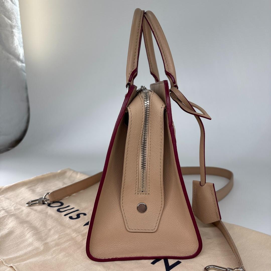 Louis Vuitton Super Epi Vaneau MM Tote Bag 2-Way — view 4