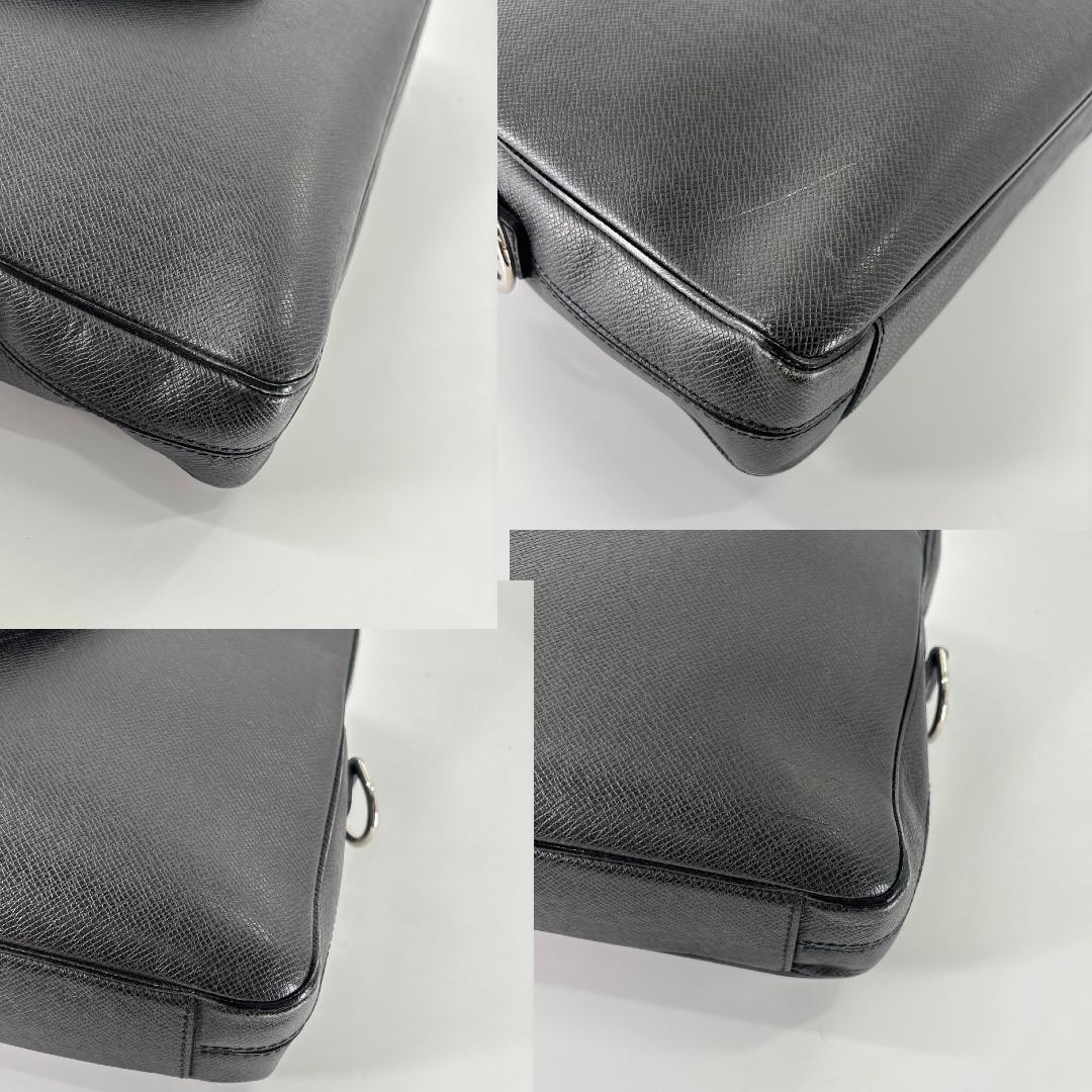 Louis Vuitton Super Taiga Porte Documents PM Noir Business Bag Black — view 8