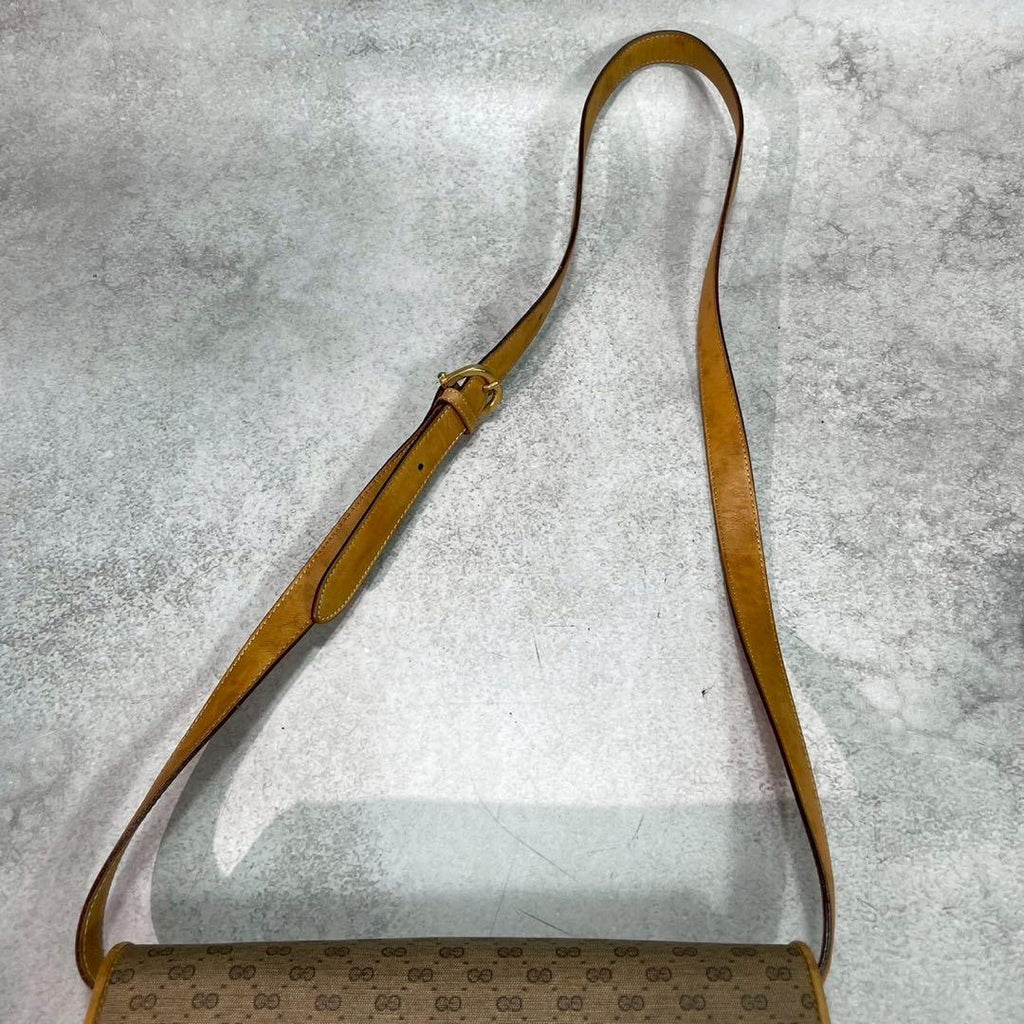 Gucci GG Shoulder Bag Brown Leather Gold — view 4