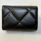 Chanel 19 Dixneuf Small Flap Wallet Trifold — view 3