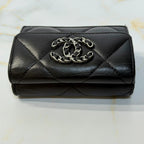 Chanel 19 Dixneuf Small Flap Wallet Trifold — view 5