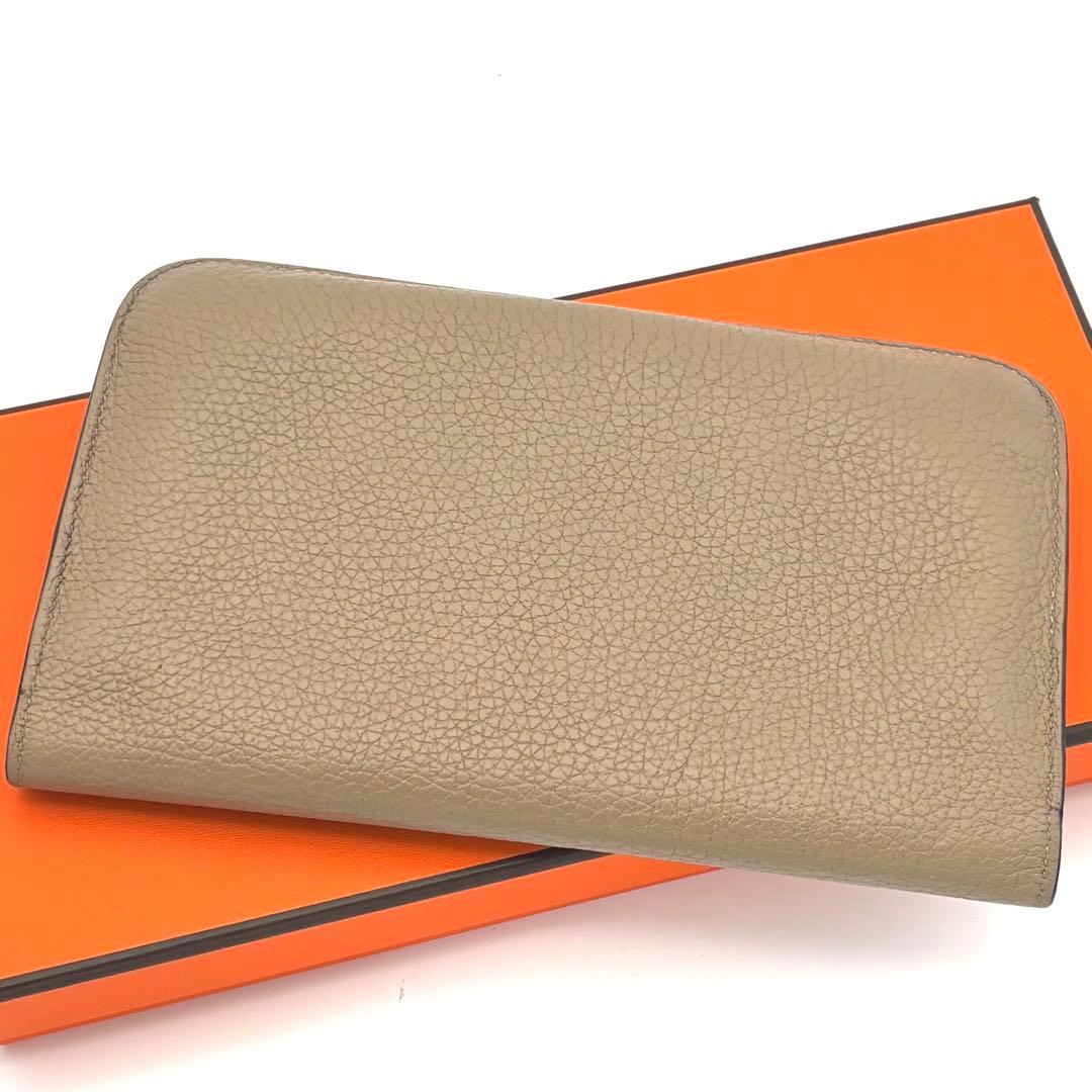 Hermes Wallet Dogon GM Taurillon Clemence Beige Gold — view 2