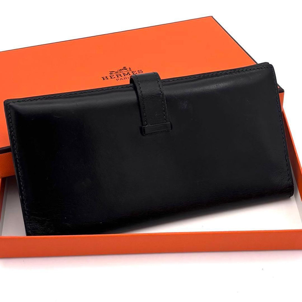 Hermes Bearn Classic Box Calf Black Wallet — view 2