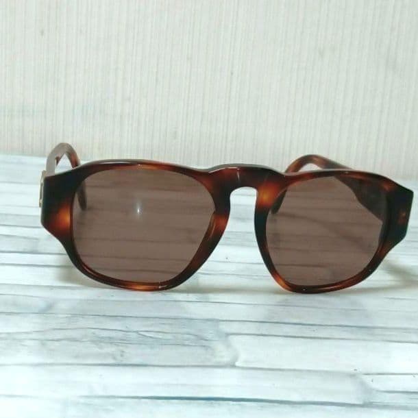 Chanel Sunglasses Tortoiseshell Wellington Brown Gold Eyewear — view 9