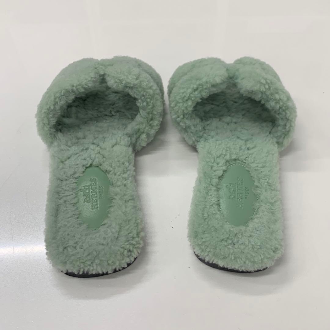 Hermes Oran Shearling Sandals Green — view 5