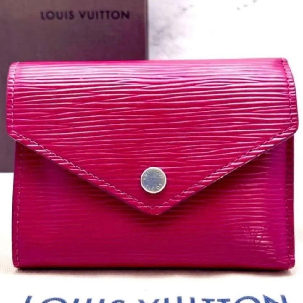 Louis Vuitton Epi Portefeuille Victorine Fuchsia Wallet