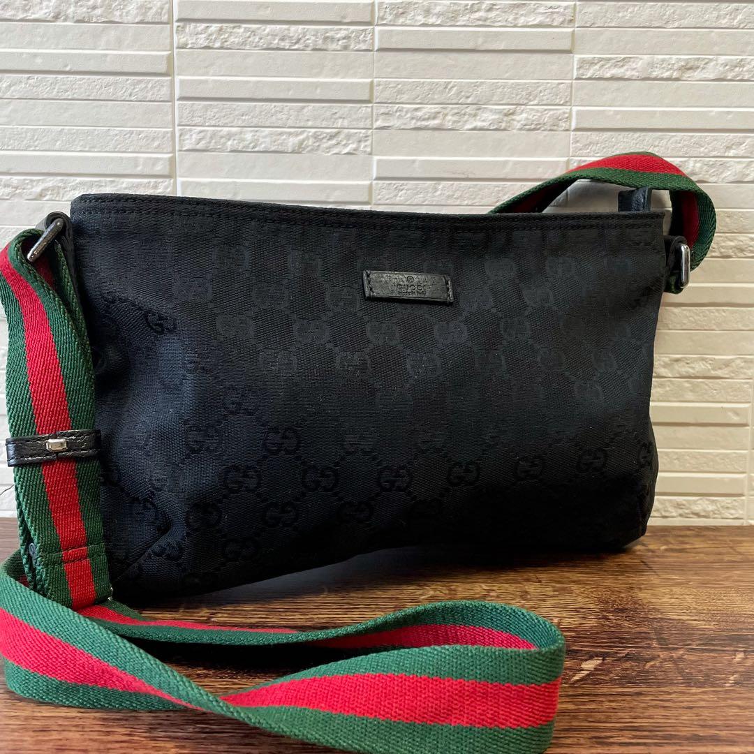 Gucci GG Canvas Sherry Line Shoulder Bag Leather Black