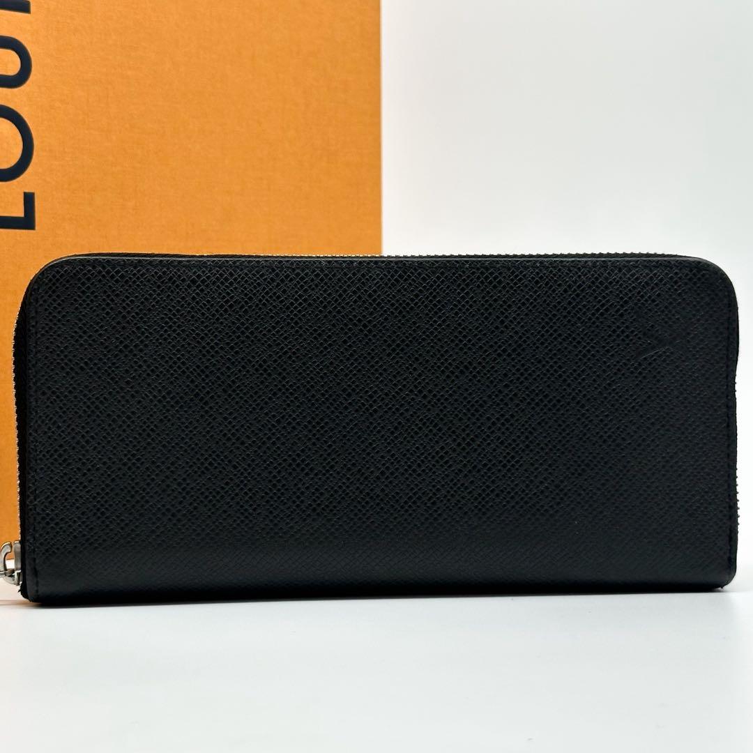 Louis Vuitton Zippy Wallet Vertical Taiga Black — view 2