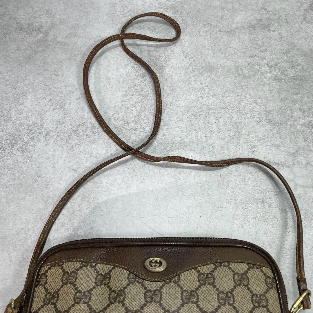 Gucci GG Shoulder Bag Brown Beige Leather Logo — view 4