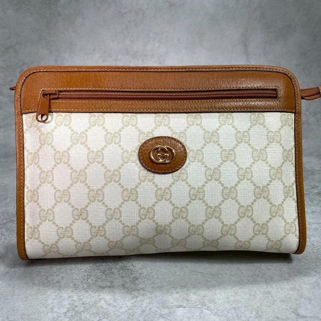 Gucci GG Clutch Beige Brown Leather Logo — view 2