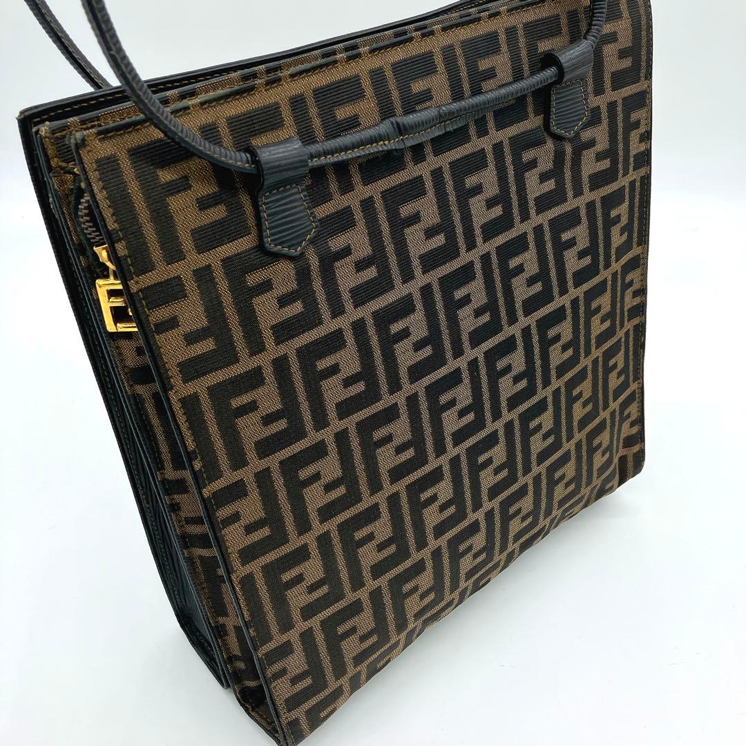 Fendi Tote Bag Zucca Pattern Gold Hardware Canvas Leather — view 5