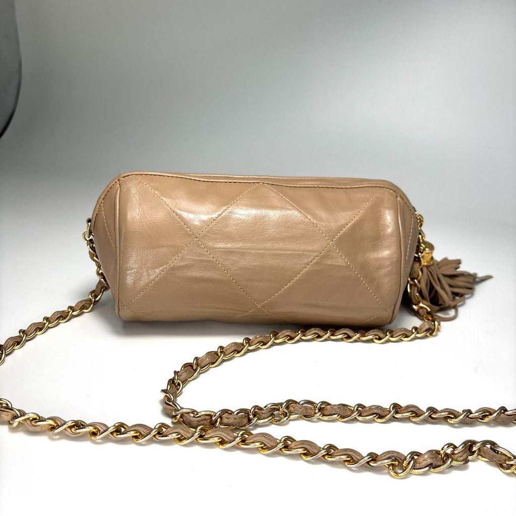 Chanel Super Fringe Quilted Lamb Shoulder Bag Beige — view 5