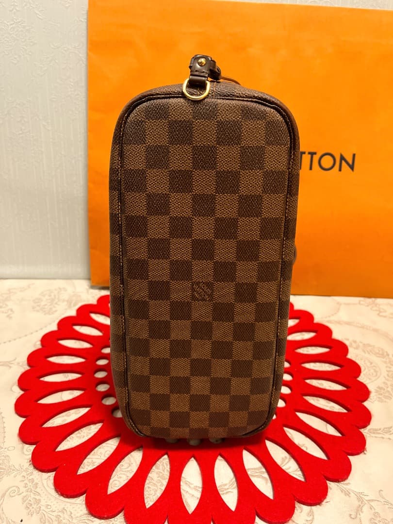 Louis Vuitton Neverfull Totes Brown — view 7