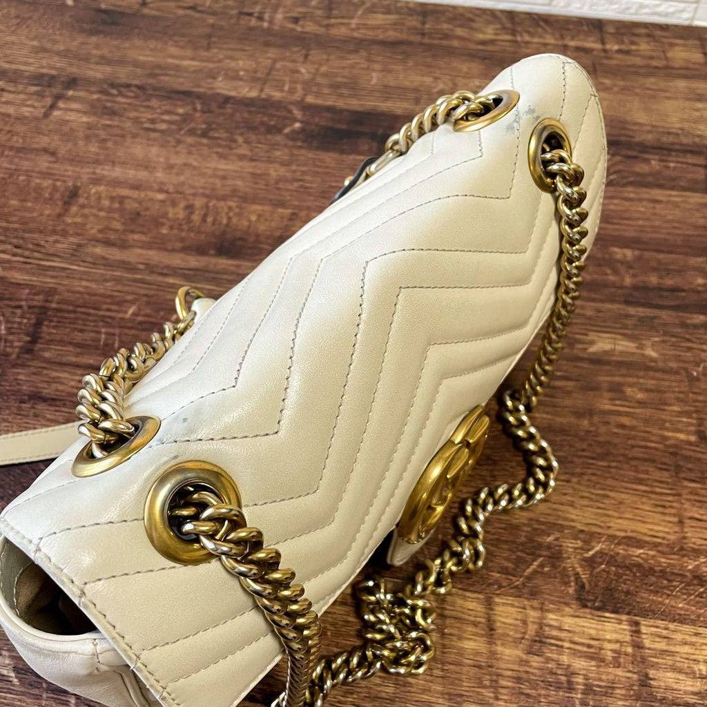 Gucci GG Marmont Leather Chain Shoulder Bag White — view 7