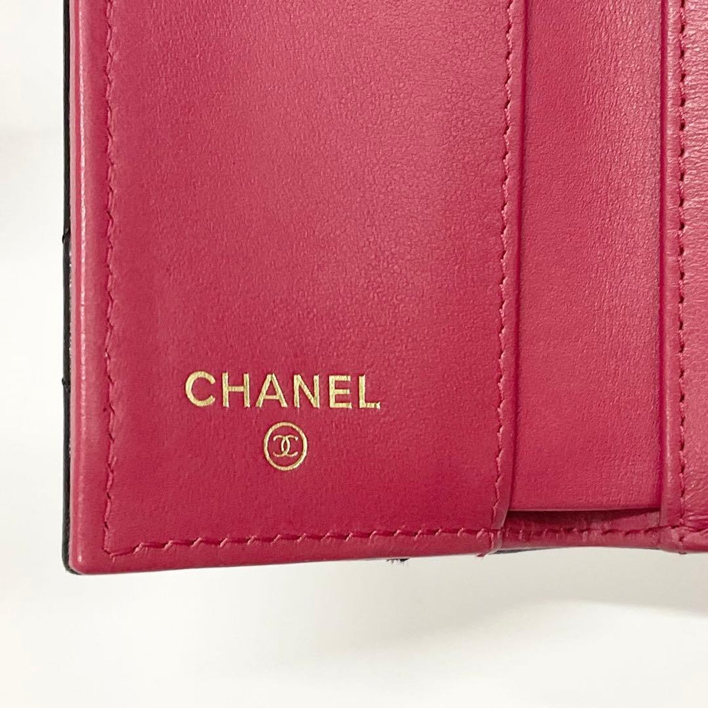 Chanel 19 Small Wallet Folding — view 6