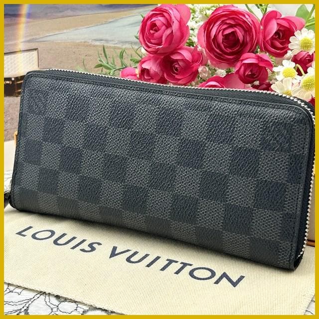 Louis Vuitton Damier Graphite Vertical Zippy Wallet