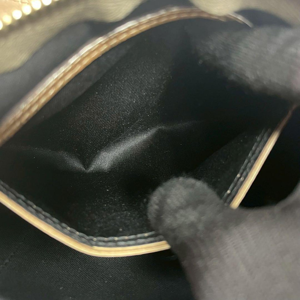 Gucci GG Boston Bag White Gold Logo Leather — view 6