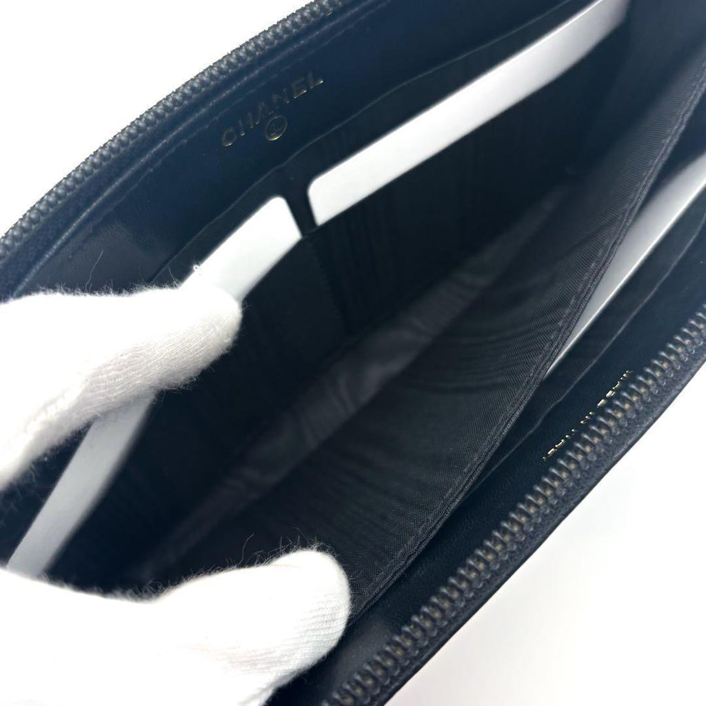 Chanel Wallet Coco Stitch Caviar Round — view 5