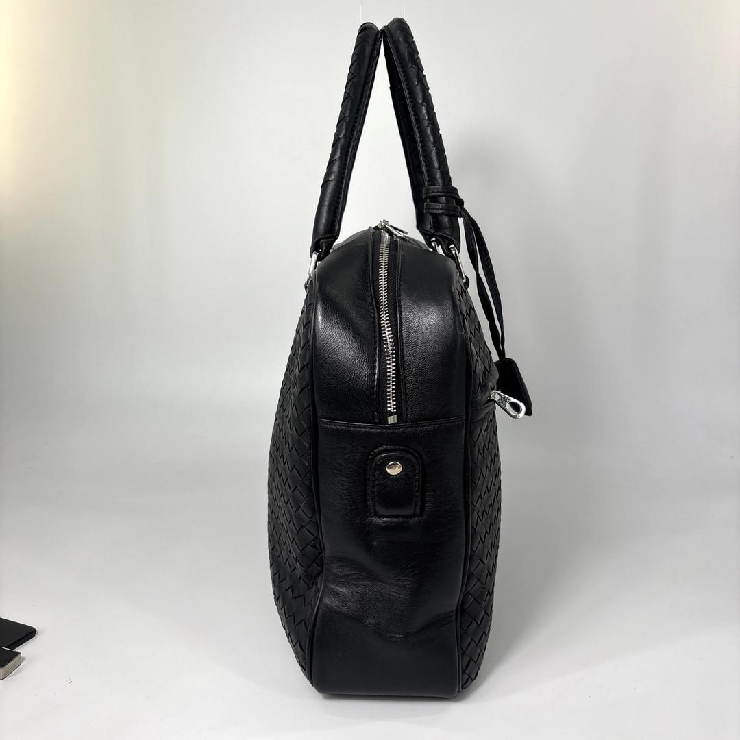 Bottega Veneta Super Intretchart Business Bag Black — view 4