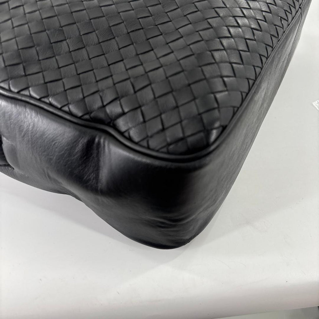 Bottega Veneta Super Intretchart Business Bag Black — view 8