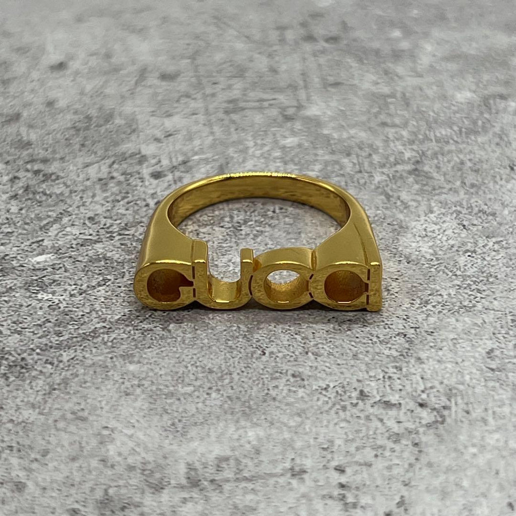 Gucci No 16: Logo Ring M Gold