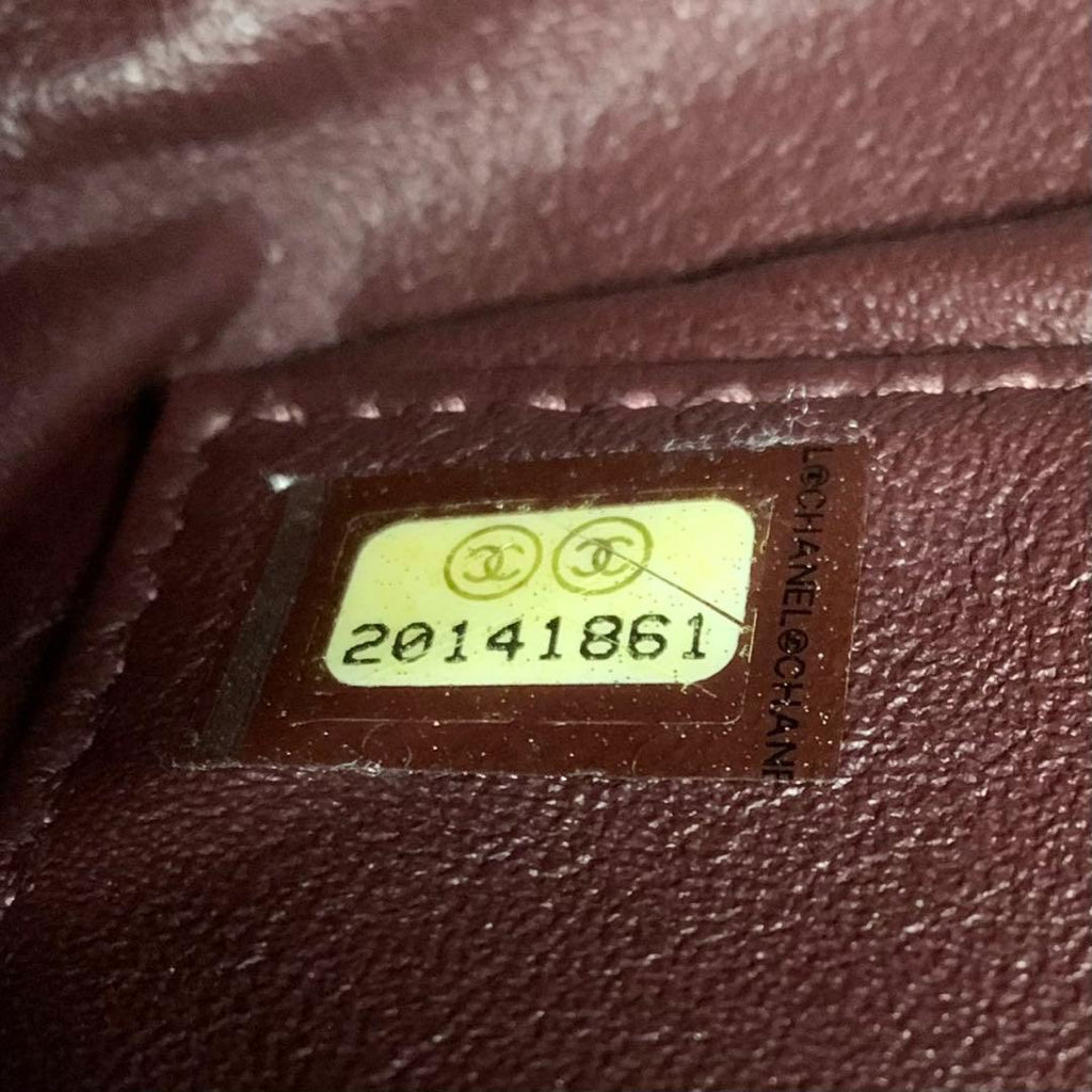Chanel Chez Blanc CC Logo Stitch Turnlock Shoulder Bag — view 8