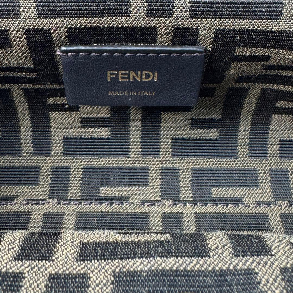 Fendi Fast Small Clutch 2-Way Raffia — view 8