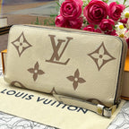 Louis Vuitton Bicolor Zippy Wallet — view 2