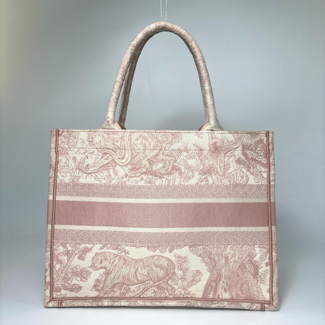 Dior Book Tote Bag Medium Toile de Jouy — view 5