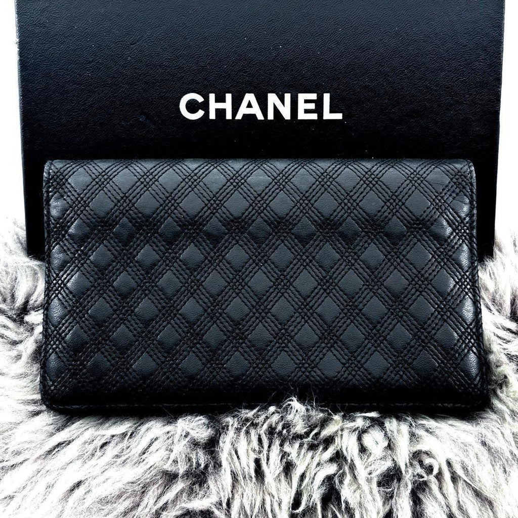 Chanel Wallet Quilted Diamond Stitch — view 2