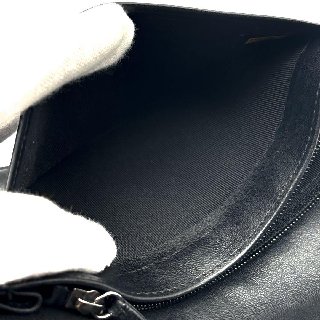Chanel Wallet Quilted Diamond Stitch — view 6