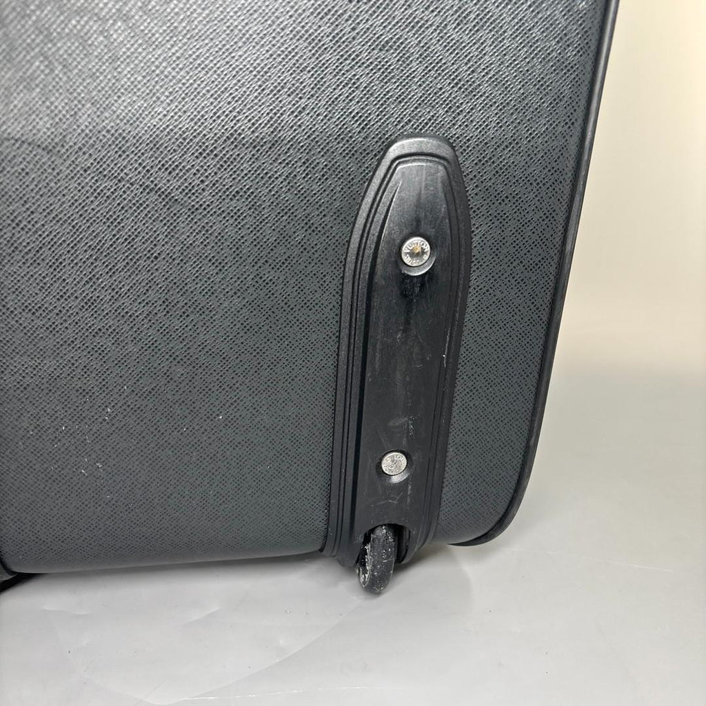 Louis Vuitton Taiga Pegase 45 Black Suitcase Carry on — view 6