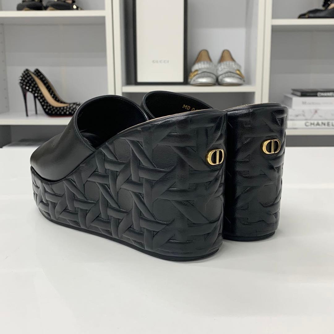 Dior Attitude Cannage Logo Leather Sandals — view 5