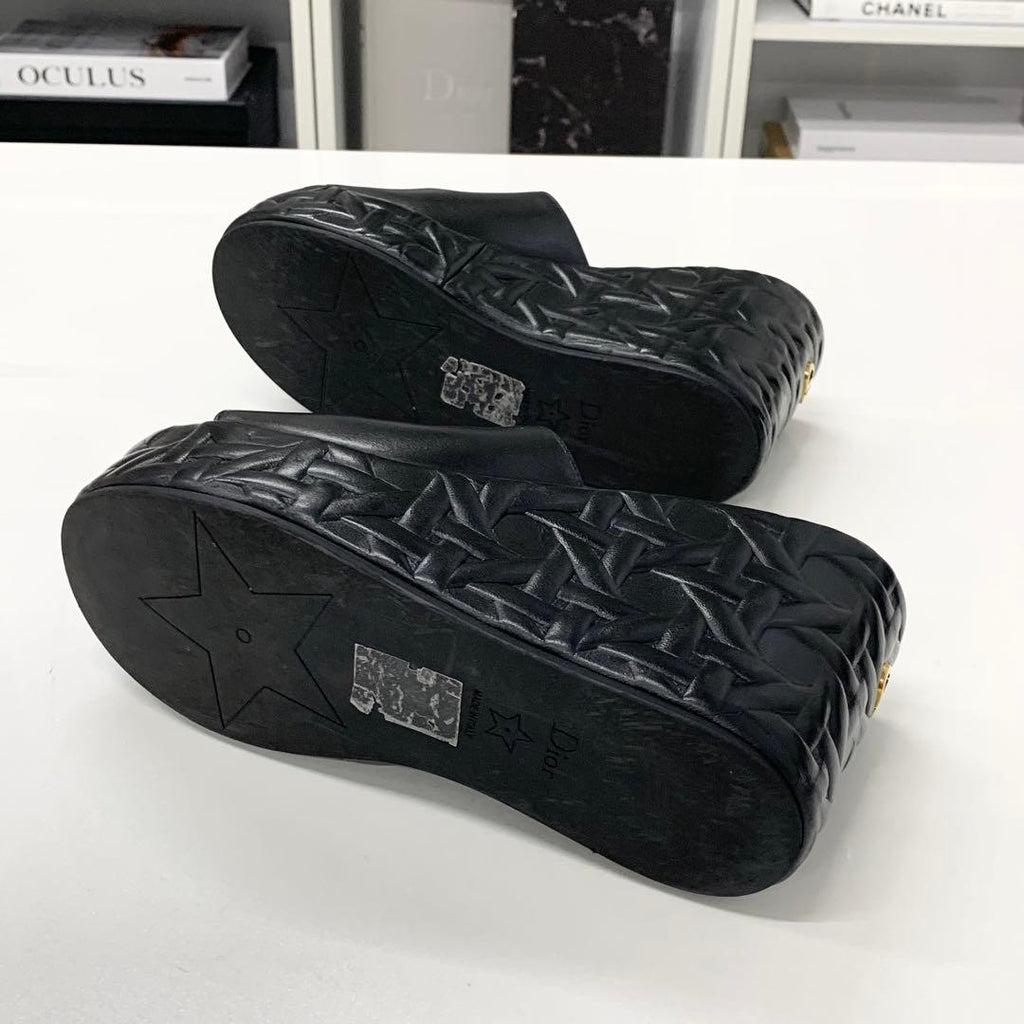 Dior Attitude Cannage Logo Leather Sandals — view 7