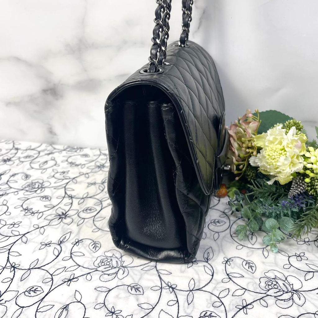 Chanel Coco Loop Chain Shoulder Bag — view 6