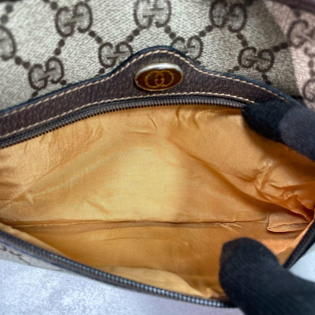 Gucci GG Sherry Line Shoulder Bag Brown Logo — view 6