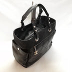 Chanel Paris Biarritz GM Tote Black — view 2