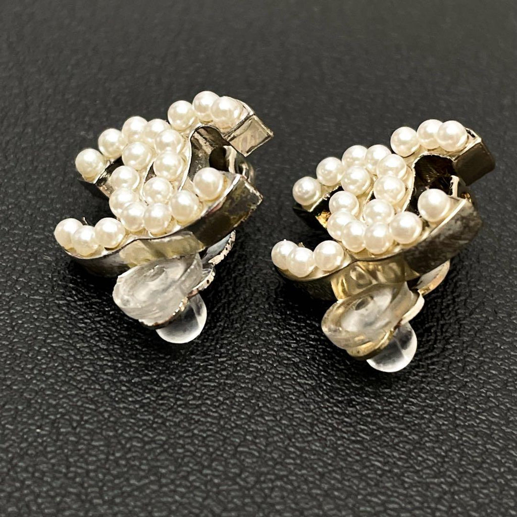 Chanel CC Logo Earrings Faux Pearl Icon Coco — view 7