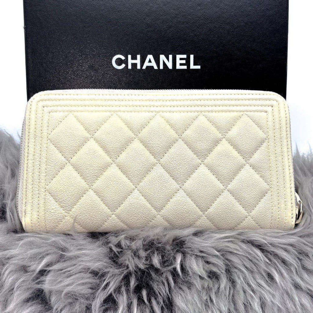 Chanel Wallet Boy Zip Around — view 2