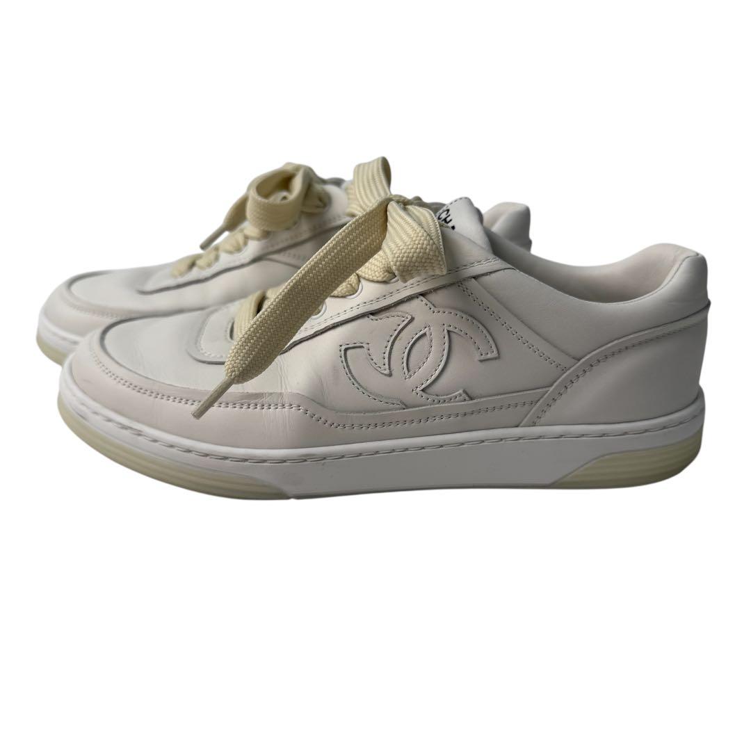 Chanel CC Logo Leather Sneakers — view 4
