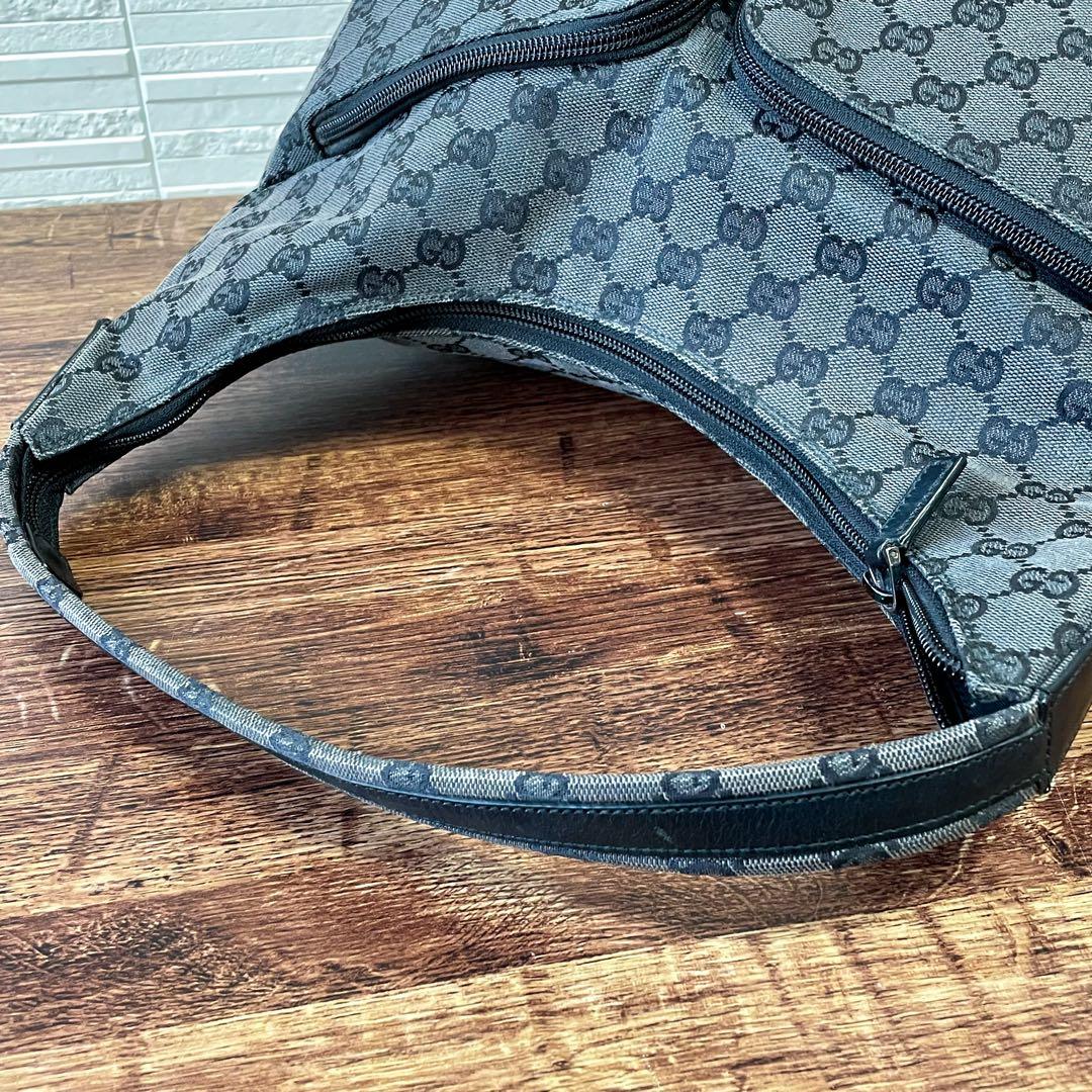 Gucci GG Canvas Leather Shoulder Bag Large Black — view 6