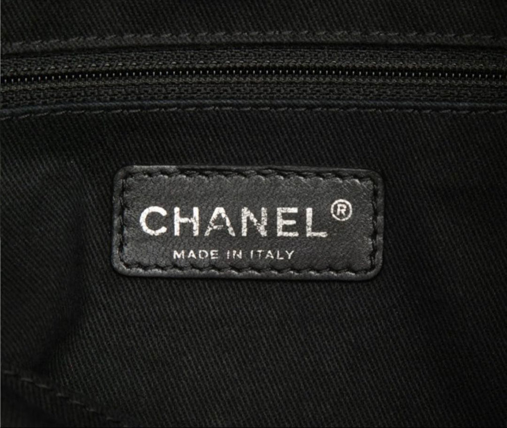 Chanel Deauville PM Chain Tote Shoulder — view 5