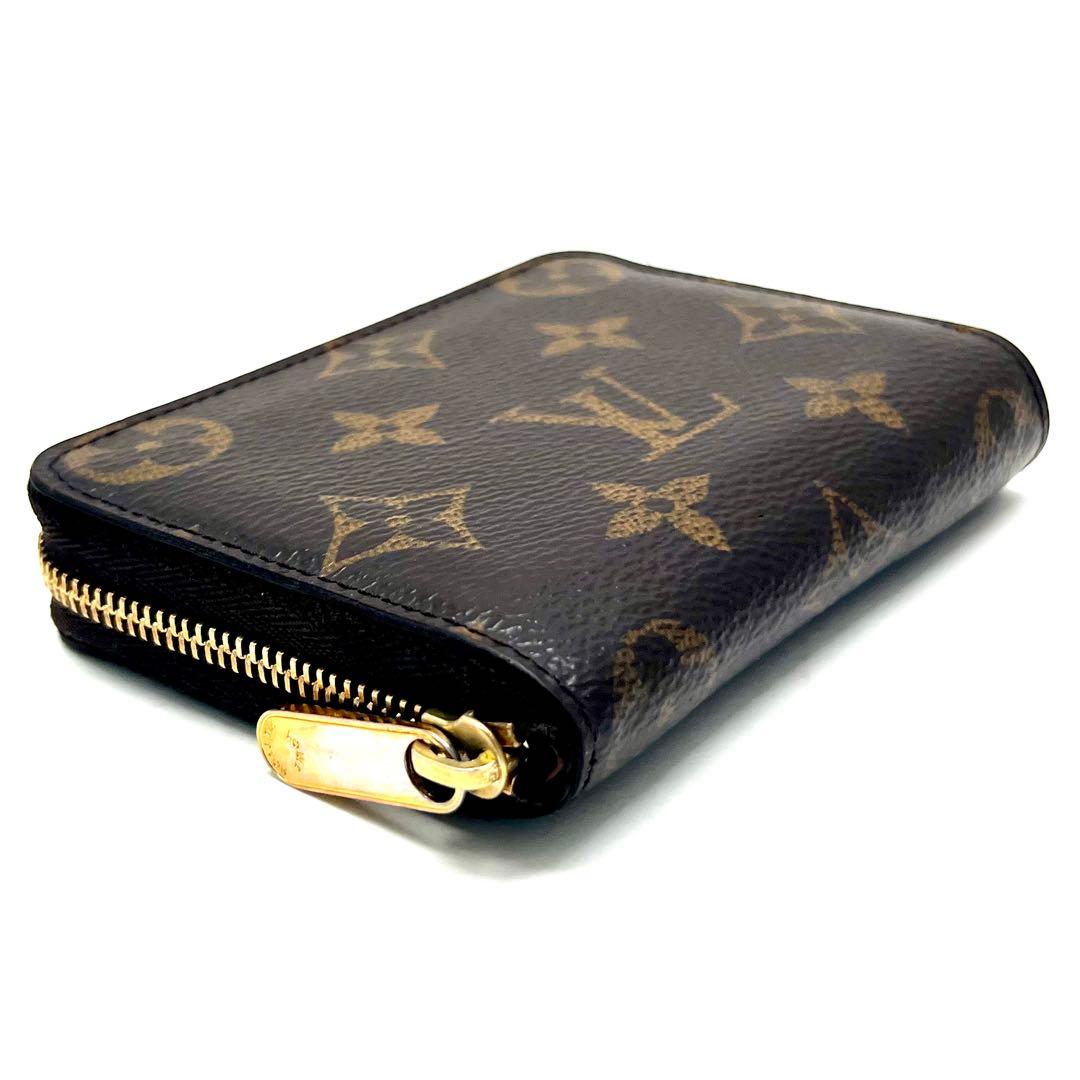 Louis Vuitton Monogram Zippy Wallet — view 5
