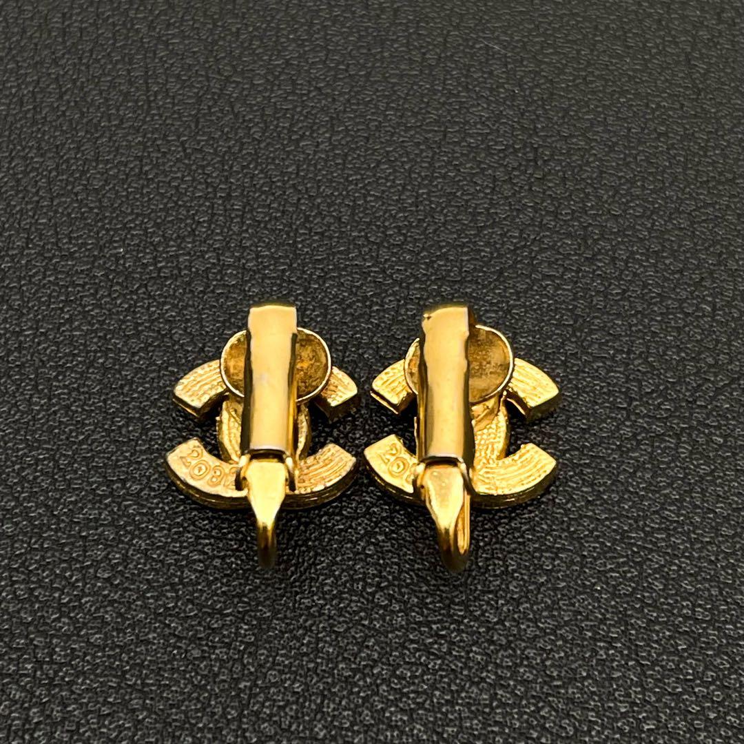 Chanel CC Logo Earrings Icon Rhinestone Here — view 4